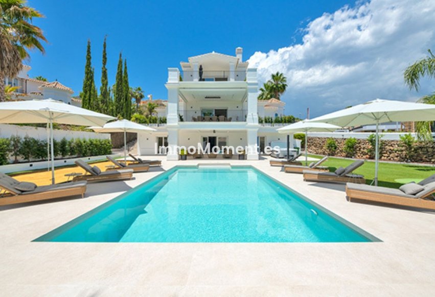Reventa - Villa independiente - Marbella - Nueva Andalucía