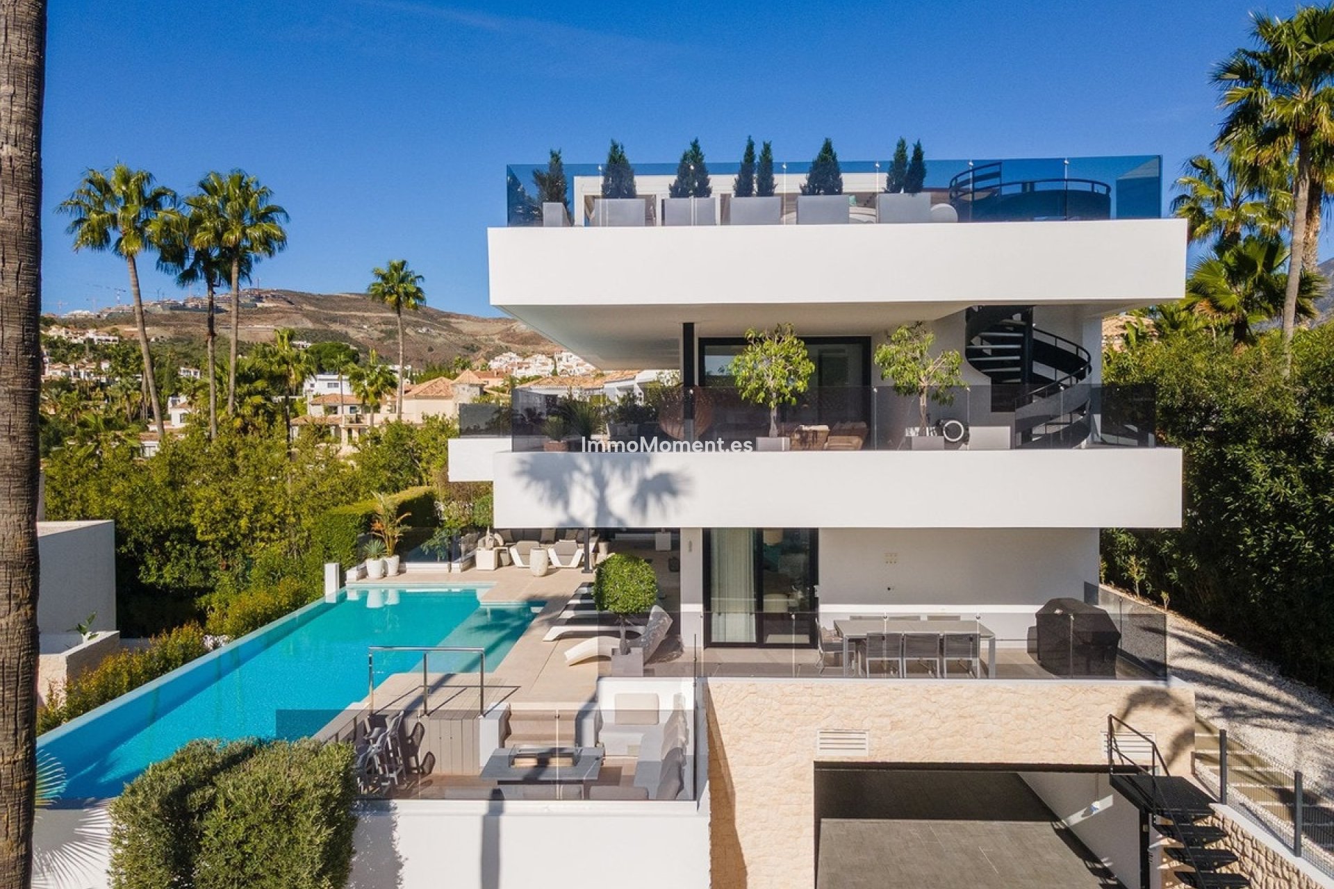 Reventa - Villa independiente - Marbella - Nueva Andalucía