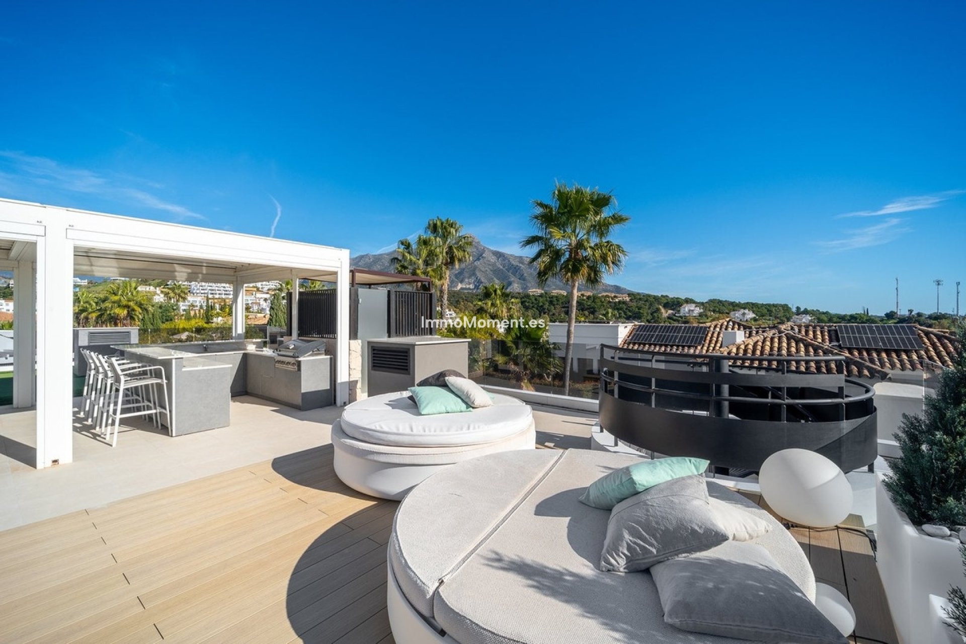 Reventa - Villa independiente - Marbella - Nueva Andalucía