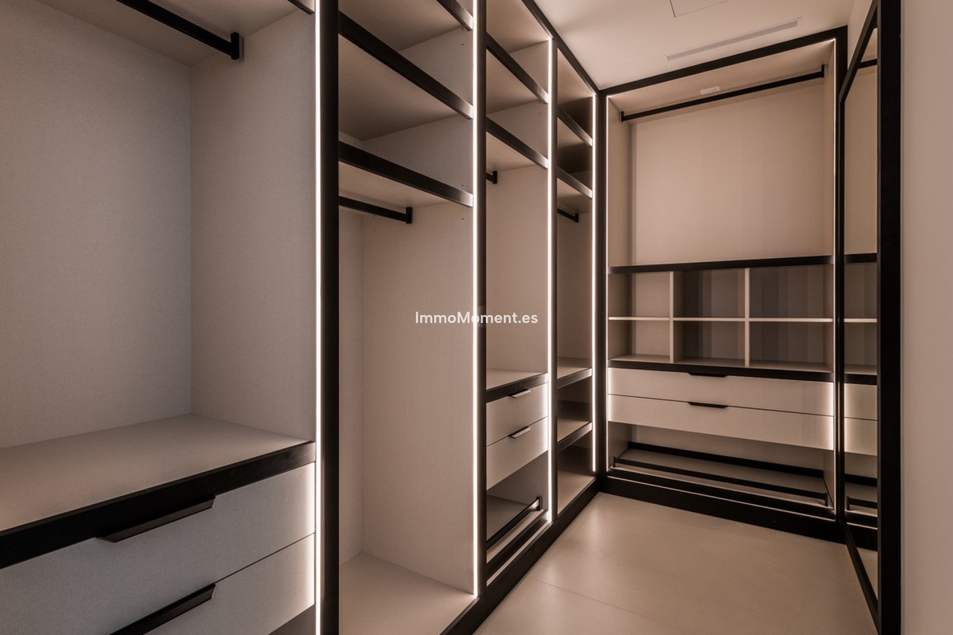 Reventa - Villa independiente - Marbella - Nueva Andalucía