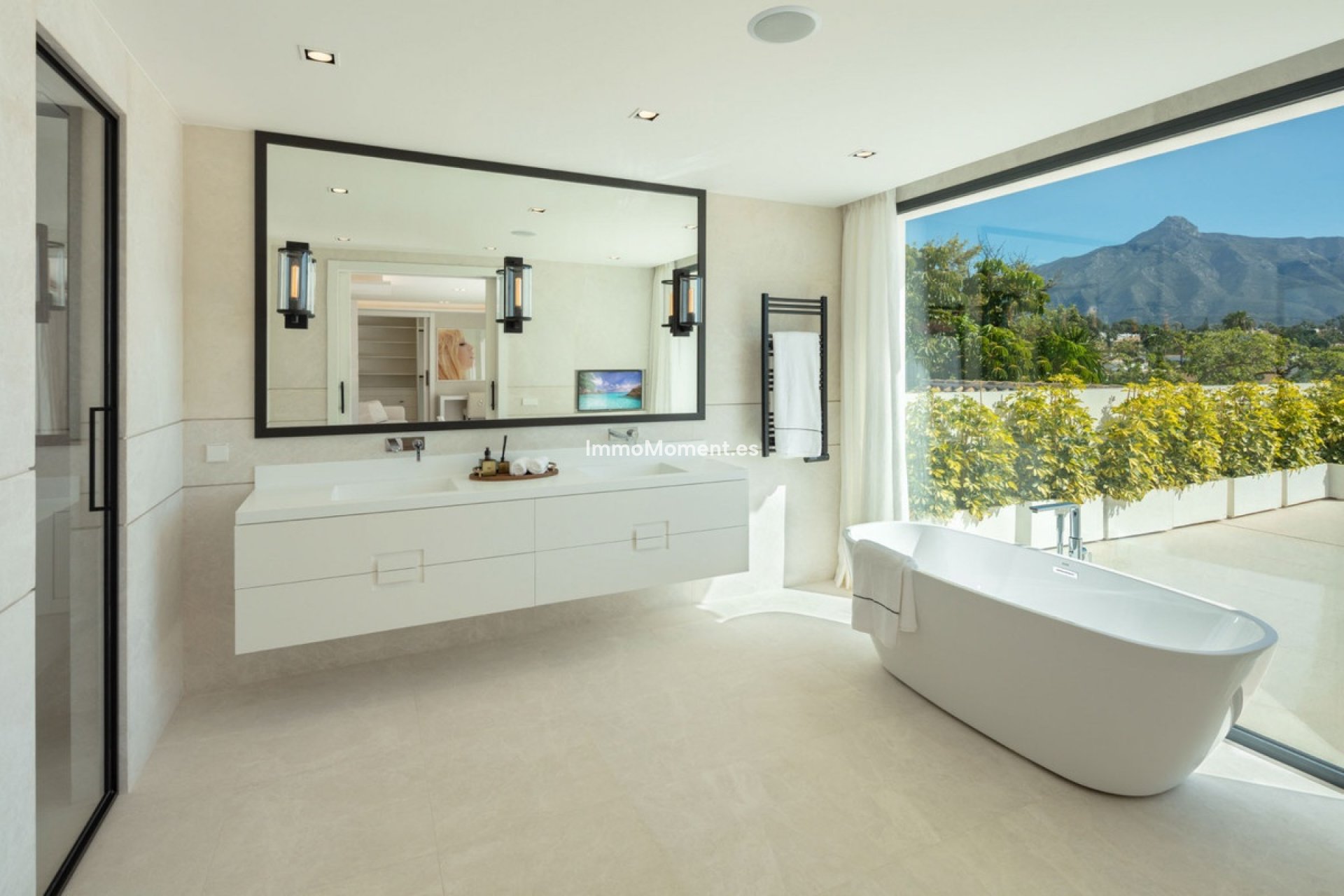Reventa - Villa independiente - Marbella - Nueva Andalucía