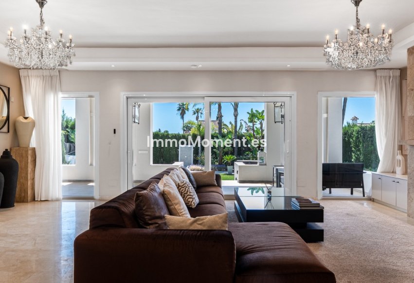 Reventa - Villa independiente - Marbella - Nueva Andalucía