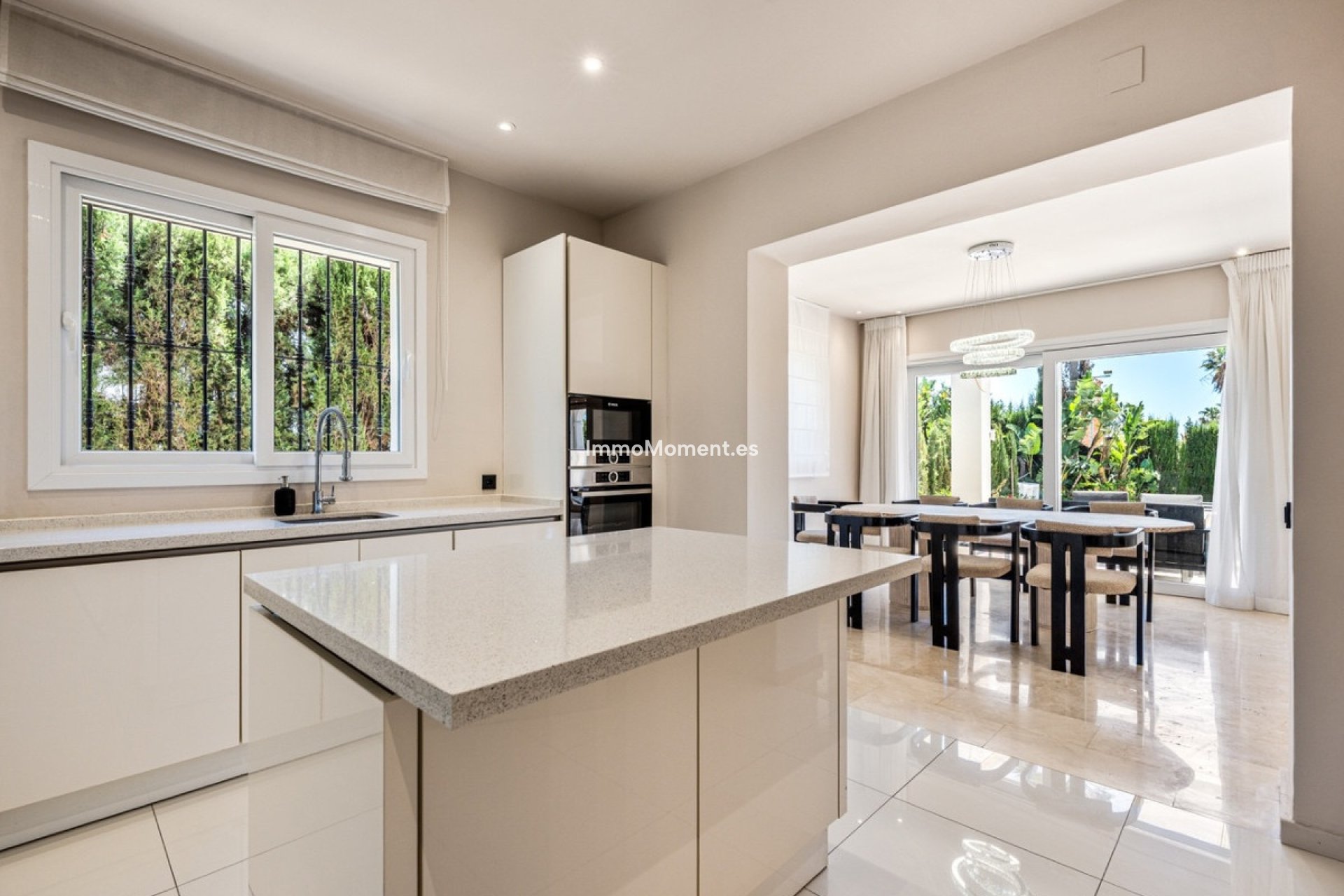 Reventa - Villa independiente - Marbella - Nueva Andalucía