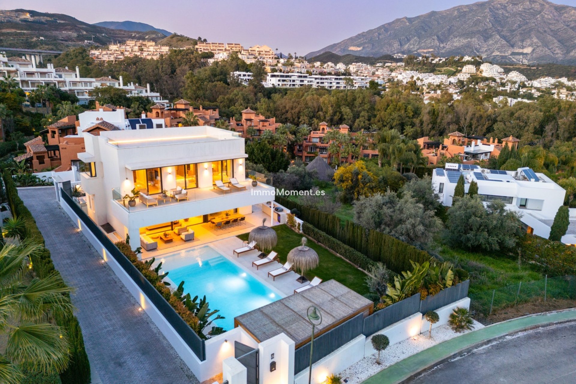 Reventa - Villa independiente - Marbella - Nueva Andalucía