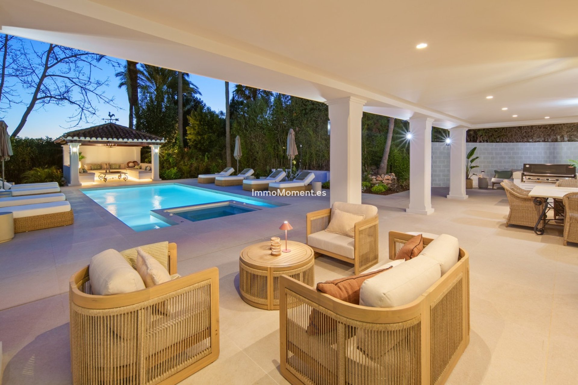 Reventa - Villa independiente - Marbella - Nueva Andalucía
