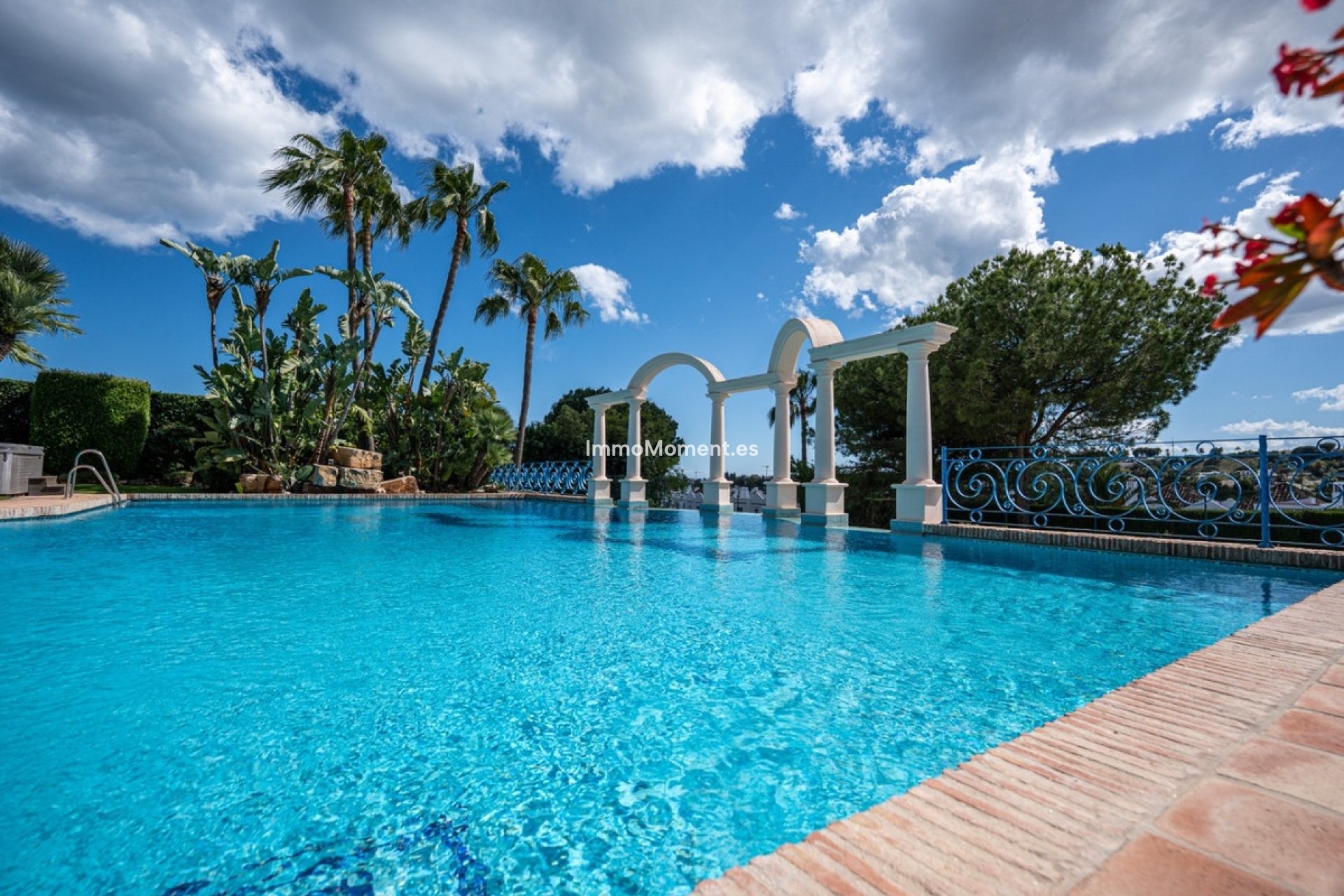 Reventa - Villa independiente - Marbella - Nueva Andalucía