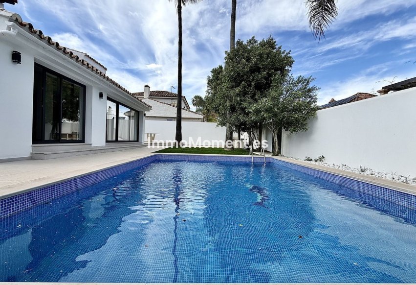 Reventa - Villa independiente - Marbella - Puerto Banús