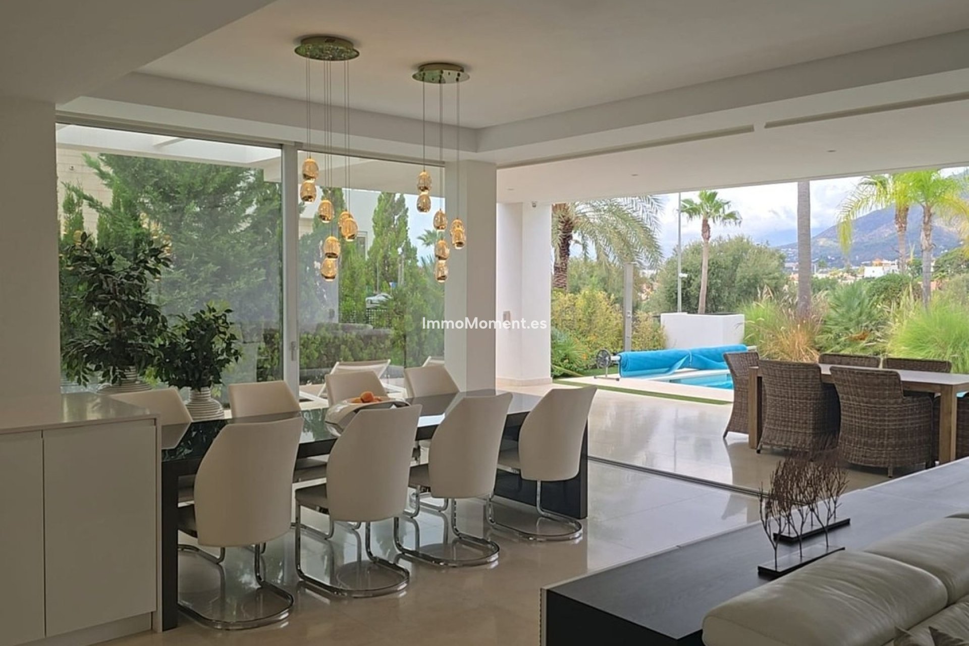 Reventa - Villa independiente - Marbella - Río Real
