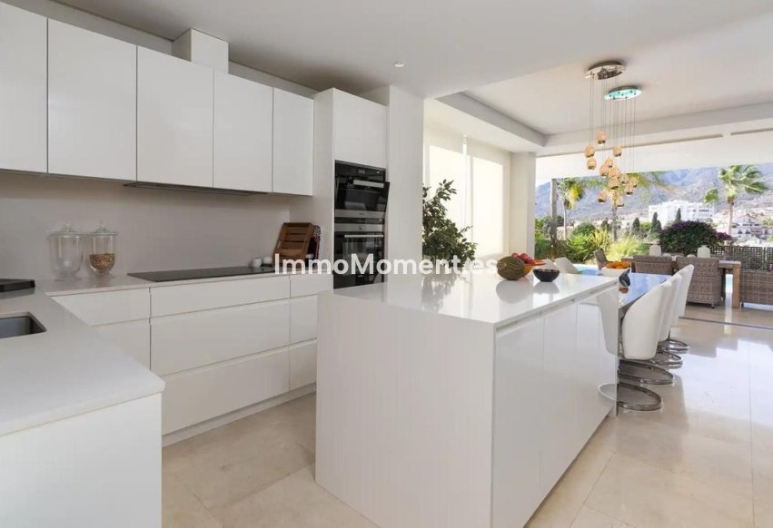 Reventa - Villa independiente - Marbella - Río Real