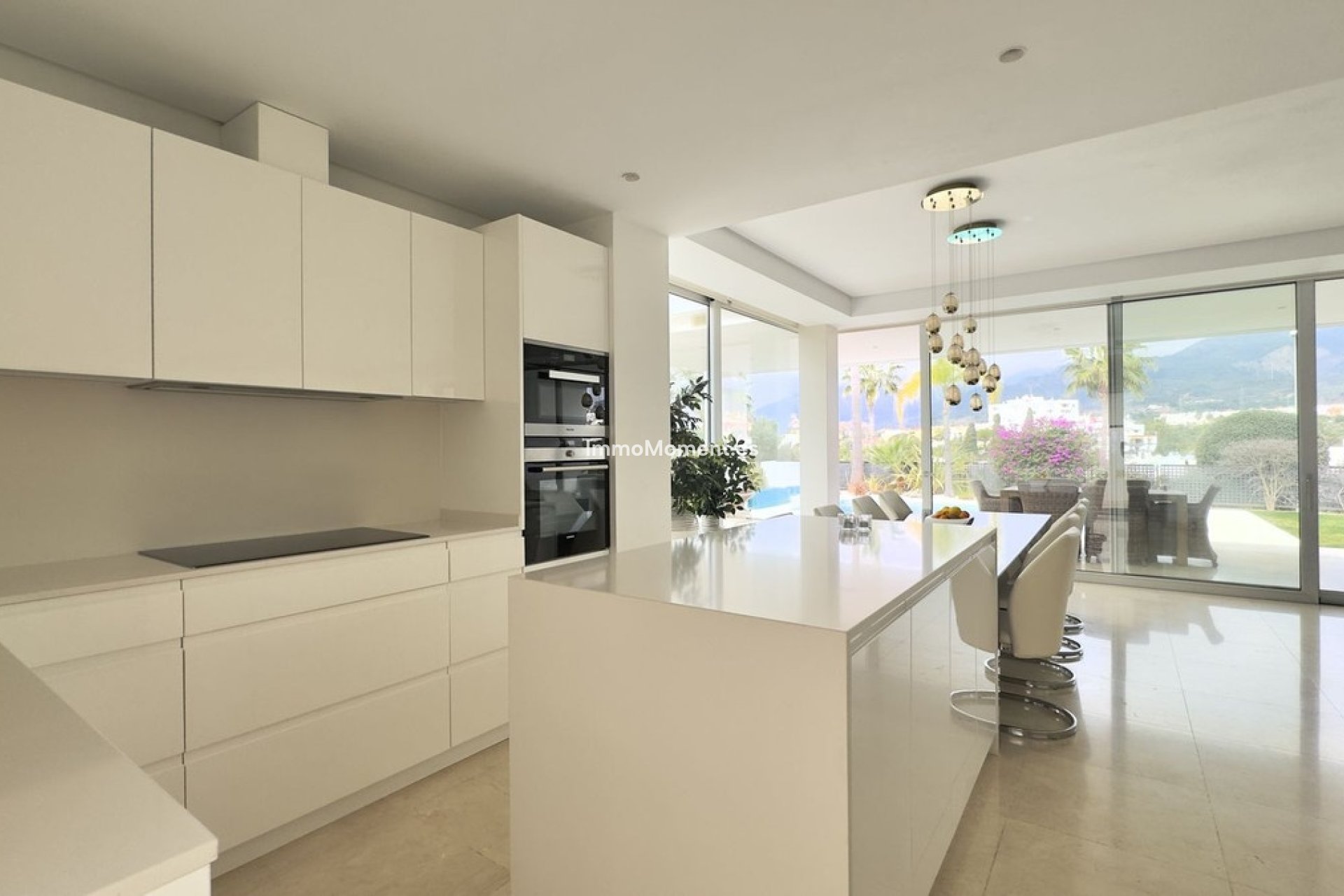 Reventa - Villa independiente - Marbella - Río Real