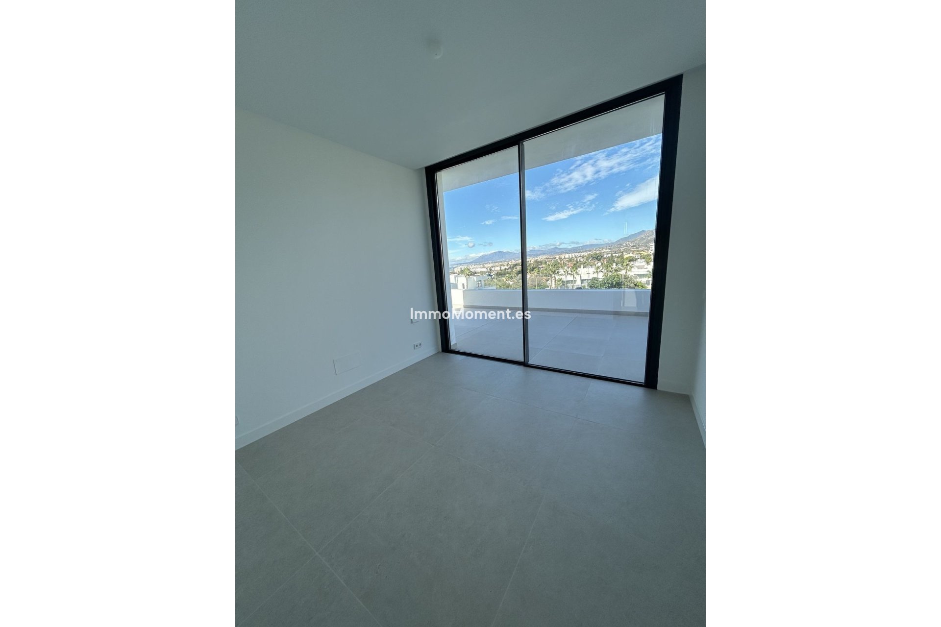 Reventa - Villa independiente - Marbella - Río Real