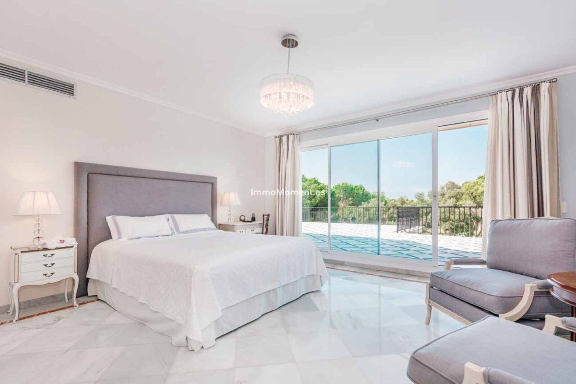 Reventa - Villa independiente - Marbella - Río Real