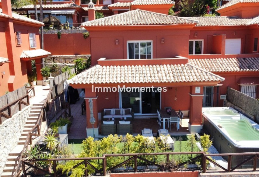 Reventa - Villa independiente - Marbella - Santa Clara