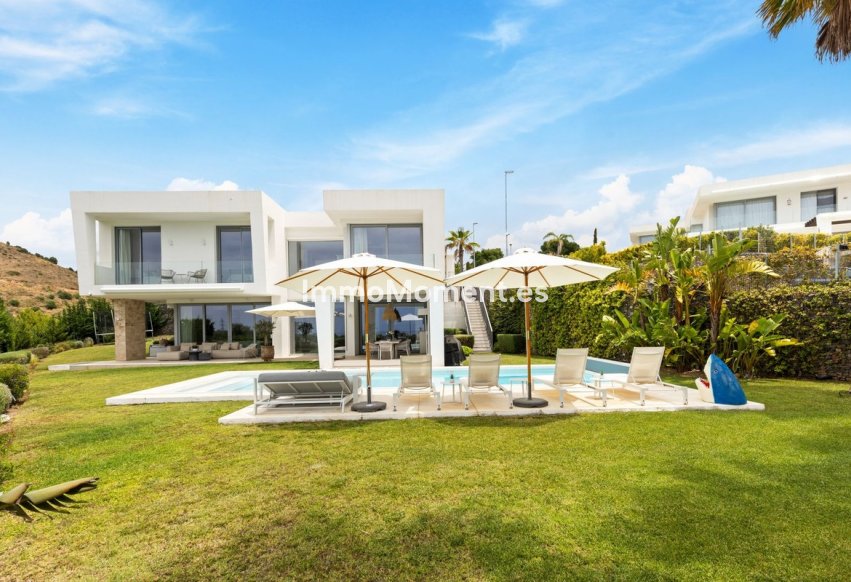 Reventa - Villa independiente - Marbella - Santa Clara