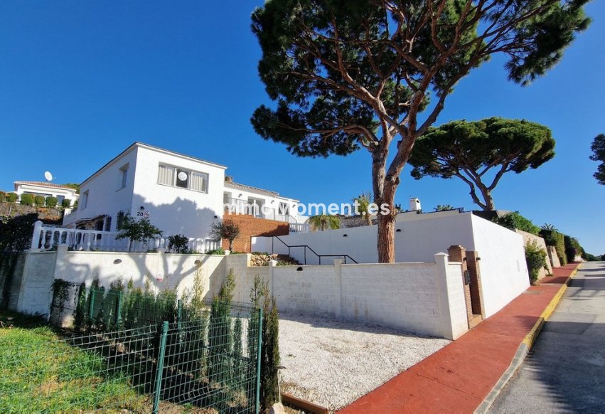 Reventa - Villa independiente - Mijas - Calahonda