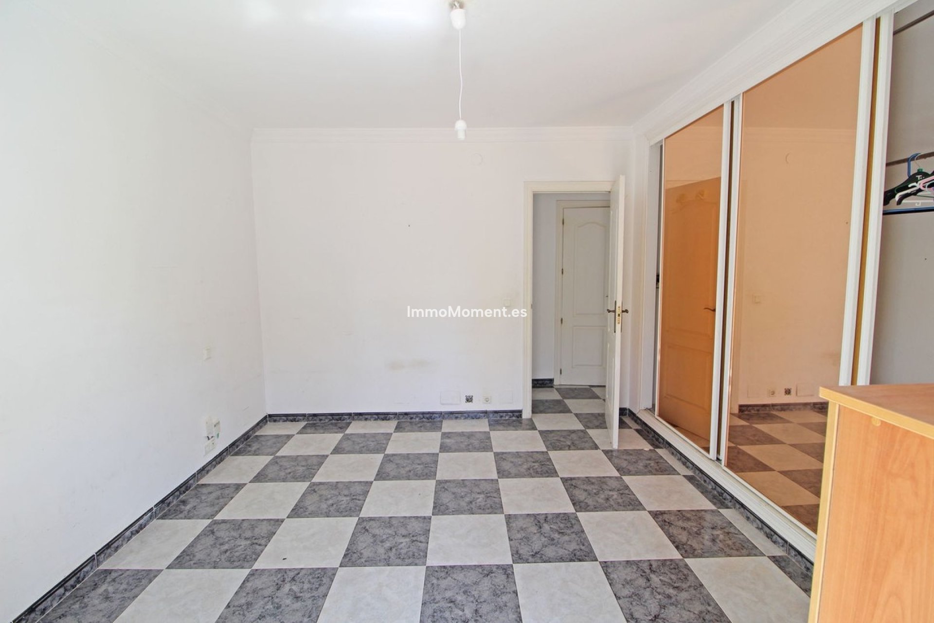 Reventa - Villa independiente - Mijas Costa - Calahonda
