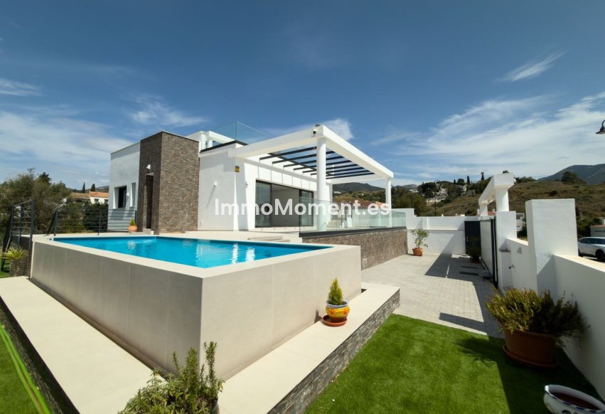 Reventa - Villa independiente - Mijas - Mijas Centro