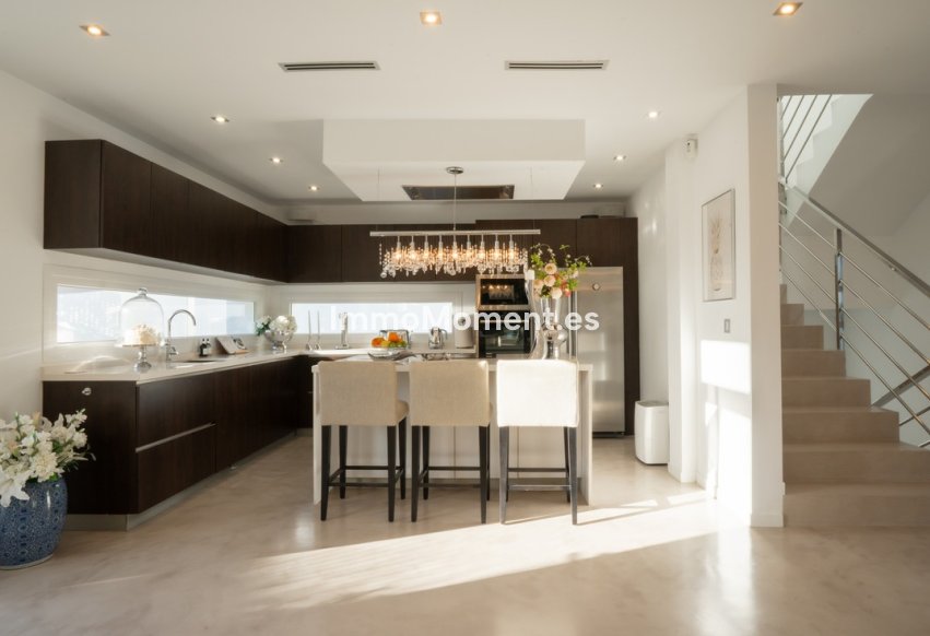 Reventa - Villa independiente - Mijas - Torrenueva