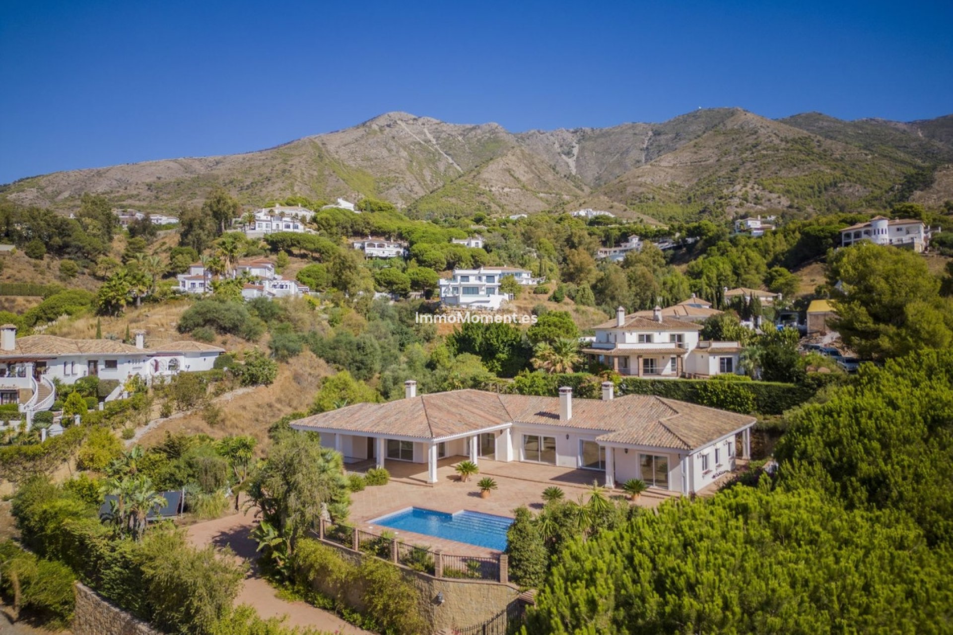 Reventa - Villa independiente - Mijas - Valtocado
