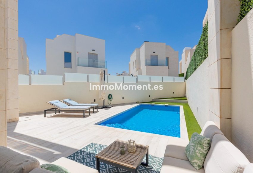 Reventa - Villa independiente - Orihuela - Cabo roig - La Zenia