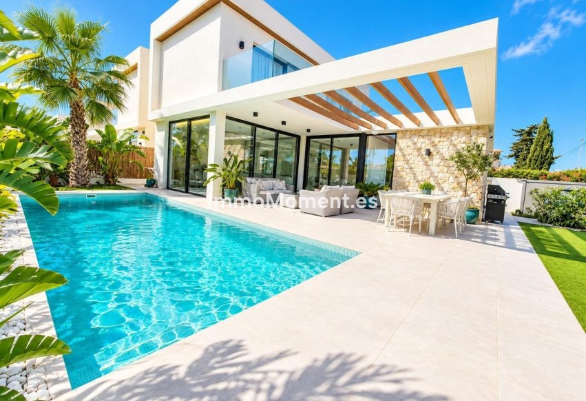 Reventa - Villa independiente - Orihuela Costa - Cabo roig - La Zenia