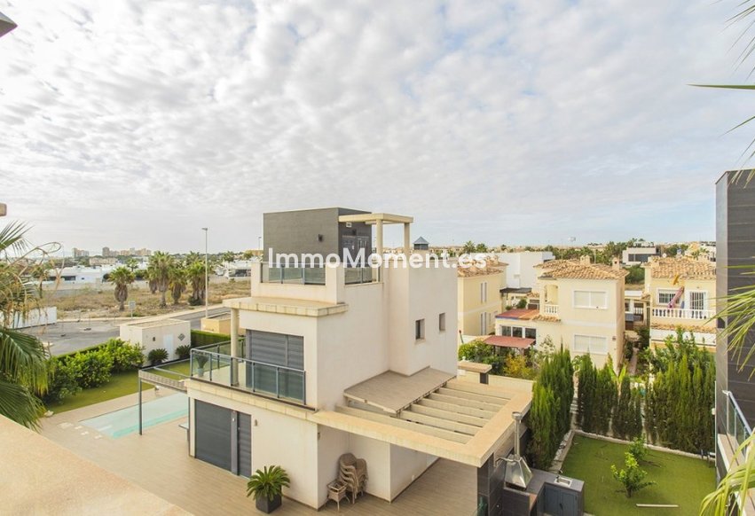 Reventa - Villa independiente - Orihuela Costa - Cabo roig - La Zenia