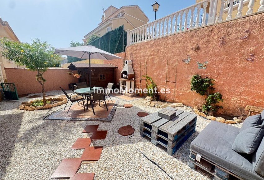Reventa - Villa independiente - Orihuela Costa - Villamartín