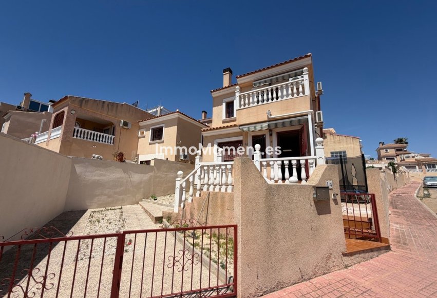 Reventa - Villa independiente - Orihuela Costa - Villamartín