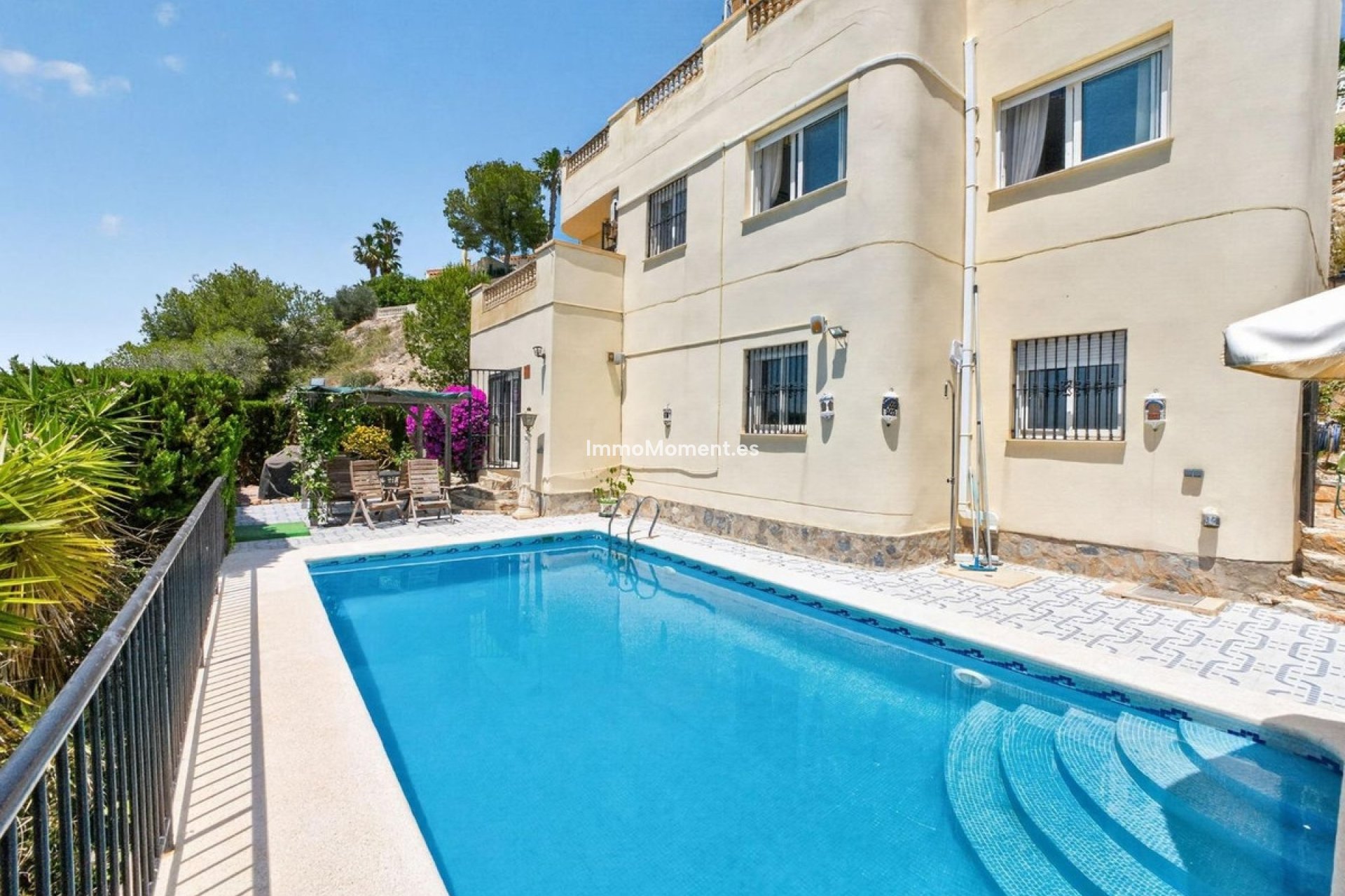 Reventa - Villa independiente - Orihuela Costa