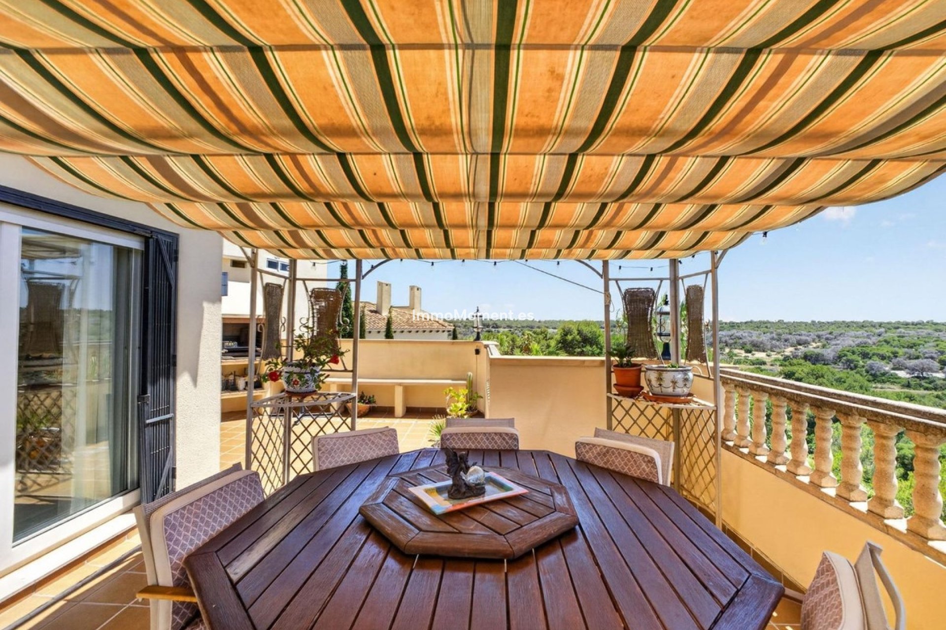 Reventa - Villa independiente - Orihuela Costa