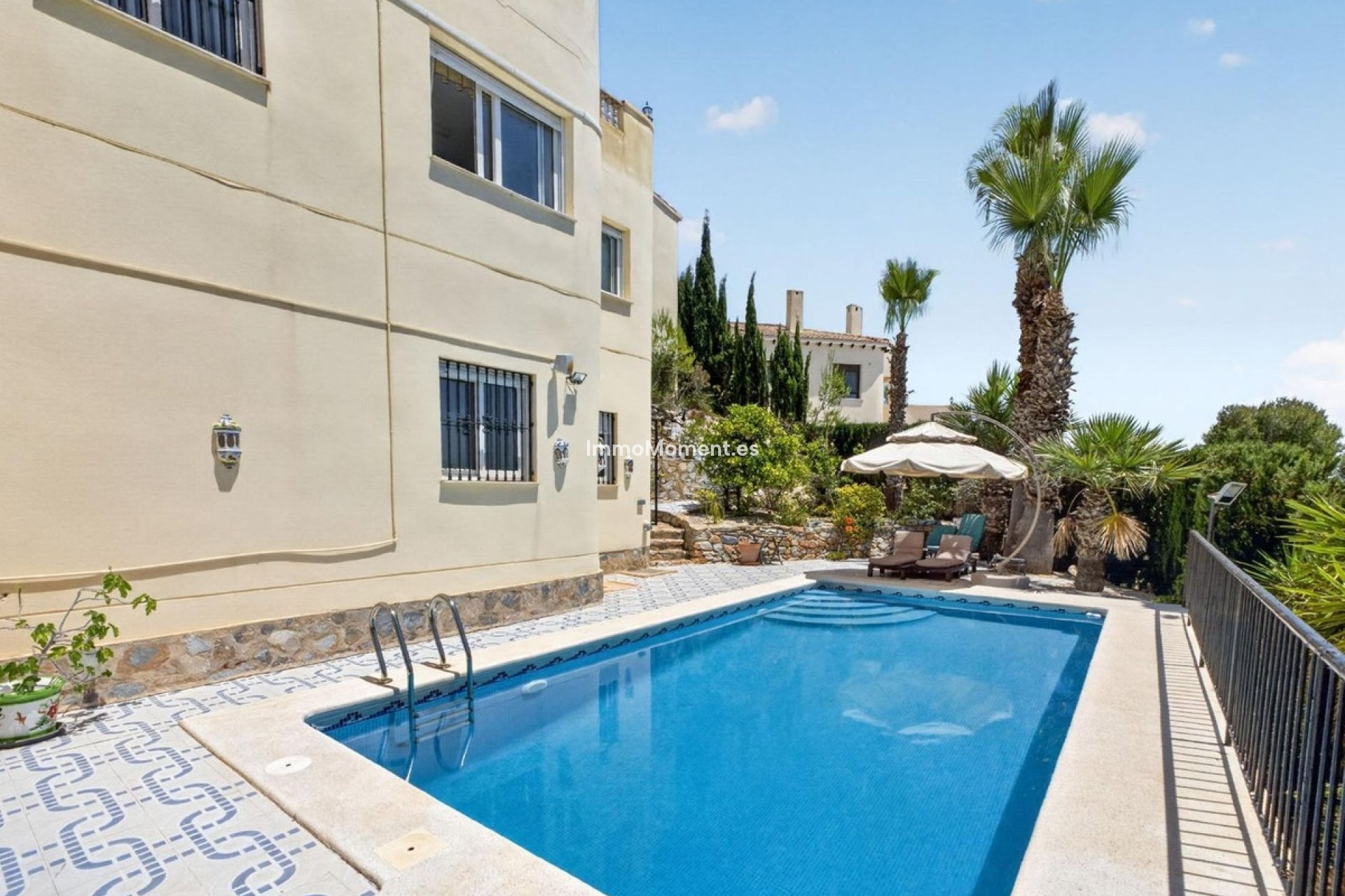 Reventa - Villa independiente - Orihuela Costa