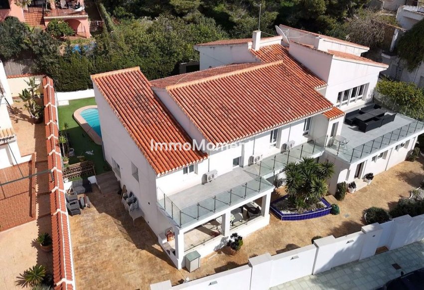 Reventa - Villa independiente - Orihuela - Dehesa de campoamor
