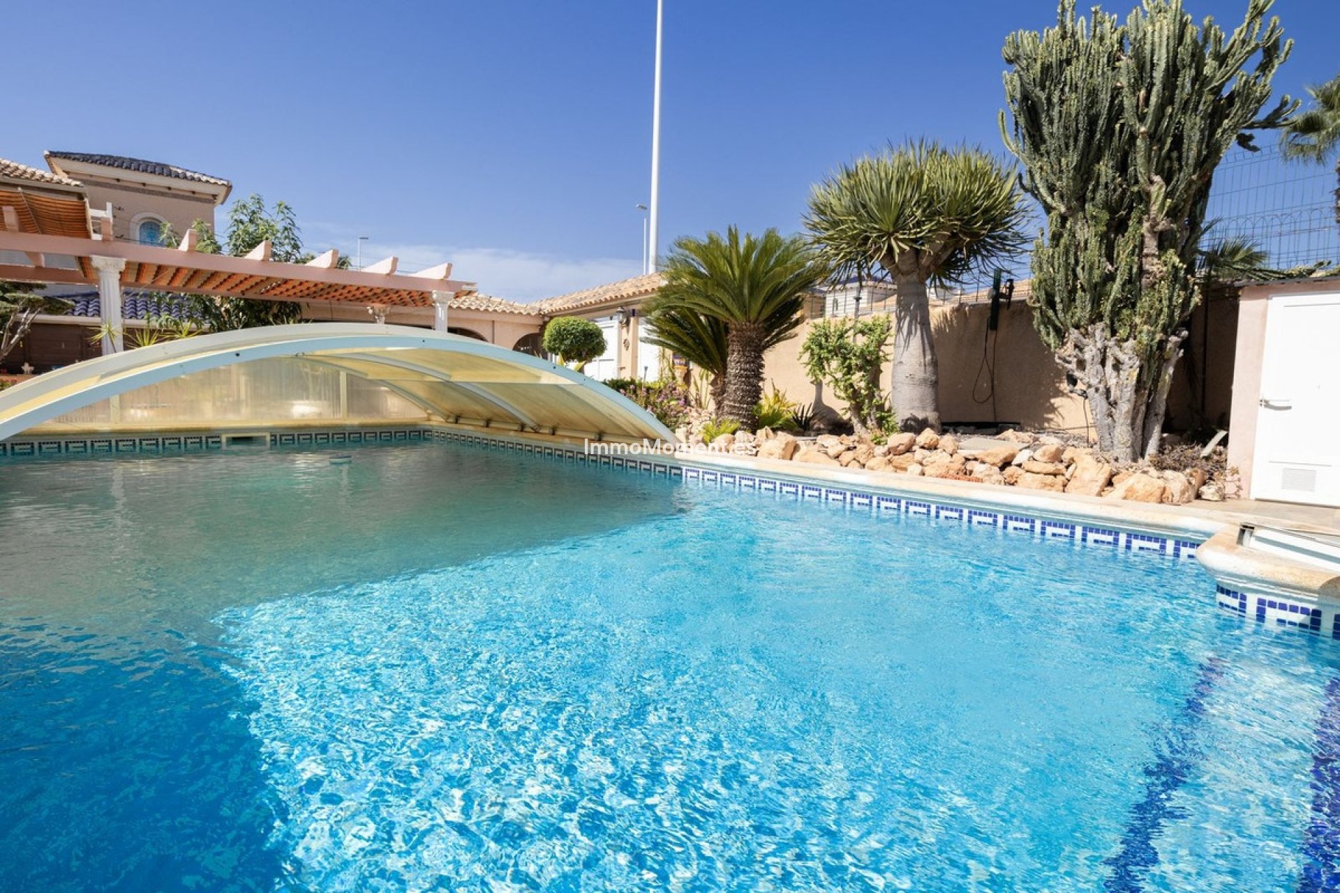 Reventa - Villa independiente - Orihuela - La Regia