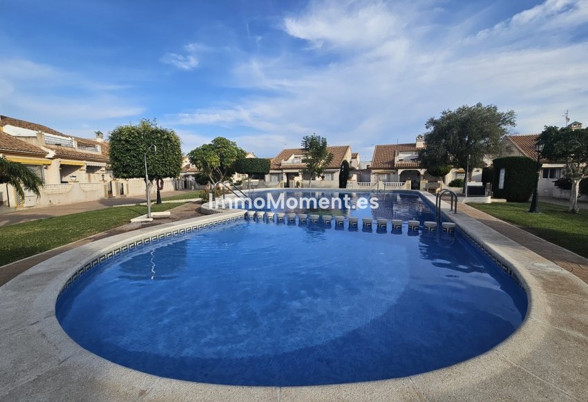 Reventa - Villa independiente - Orihuela - La Zenia