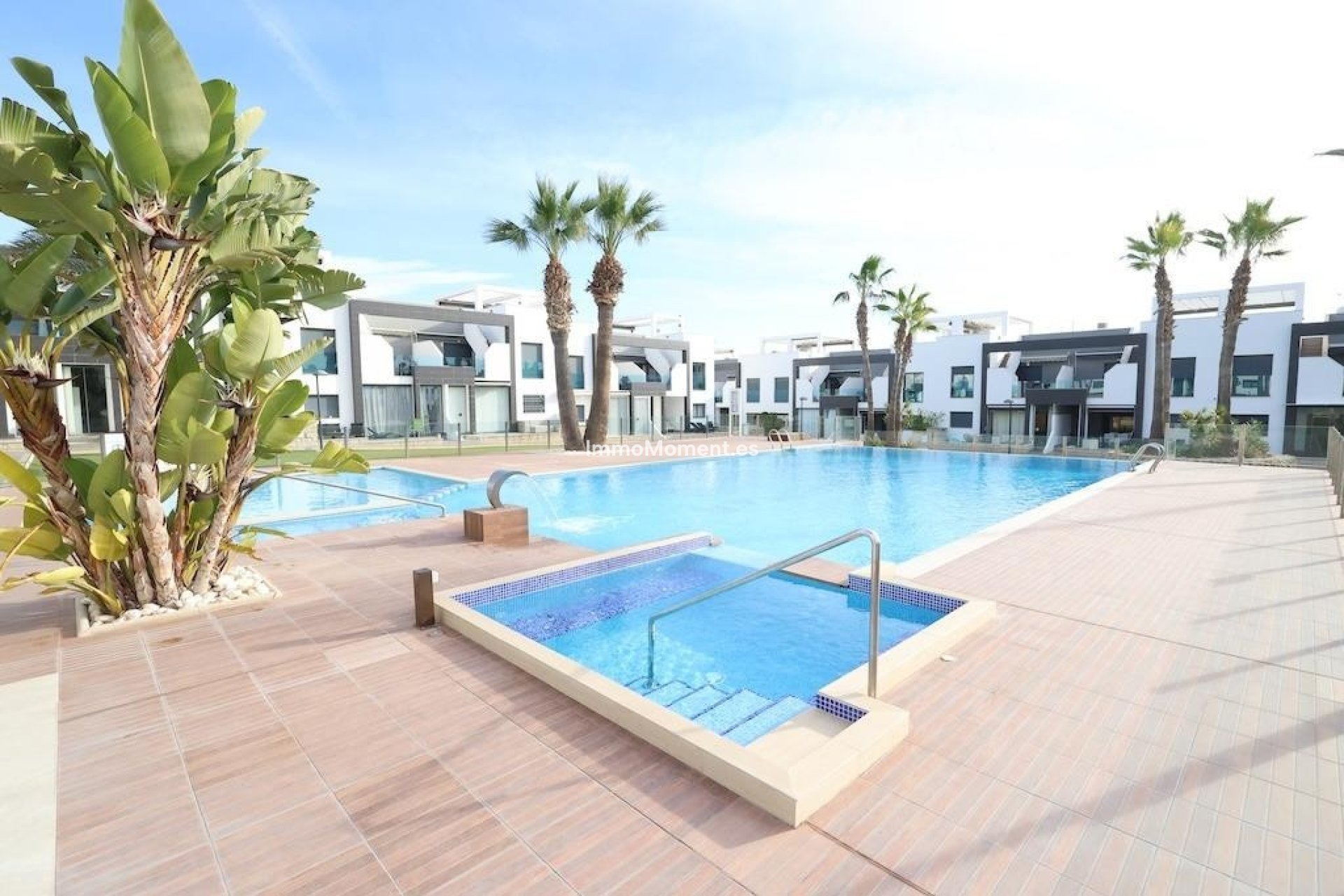 Reventa - Villa independiente - Orihuela - La Zenia