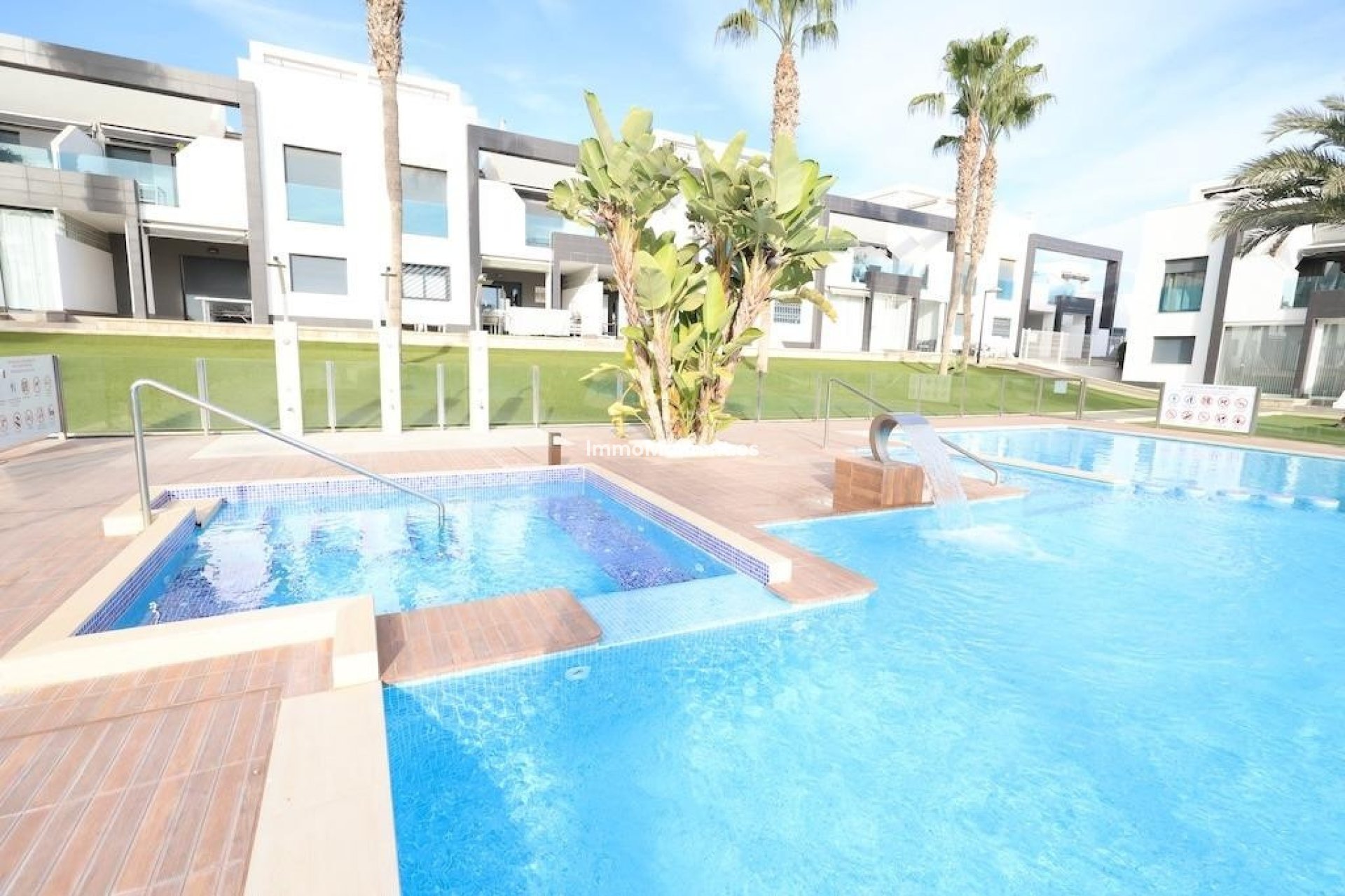Reventa - Villa independiente - Orihuela - La Zenia