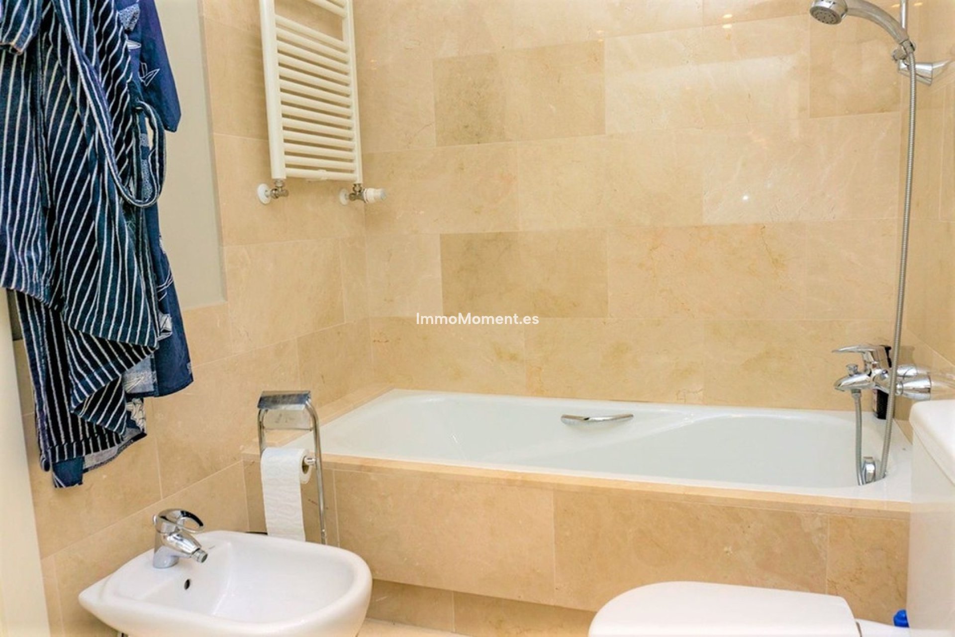 Reventa - Villa independiente - Orihuela - Las Colinas Golf