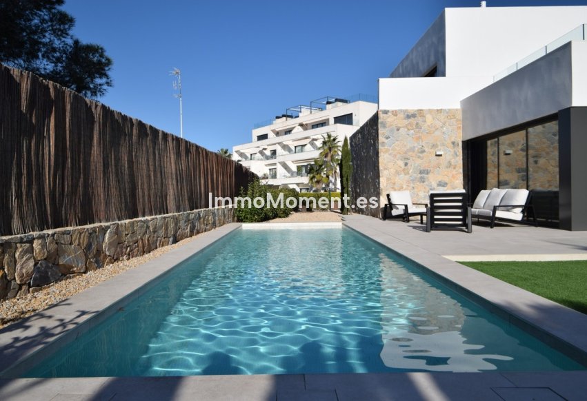 Reventa - Villa independiente - Orihuela - Las Colinas Golf