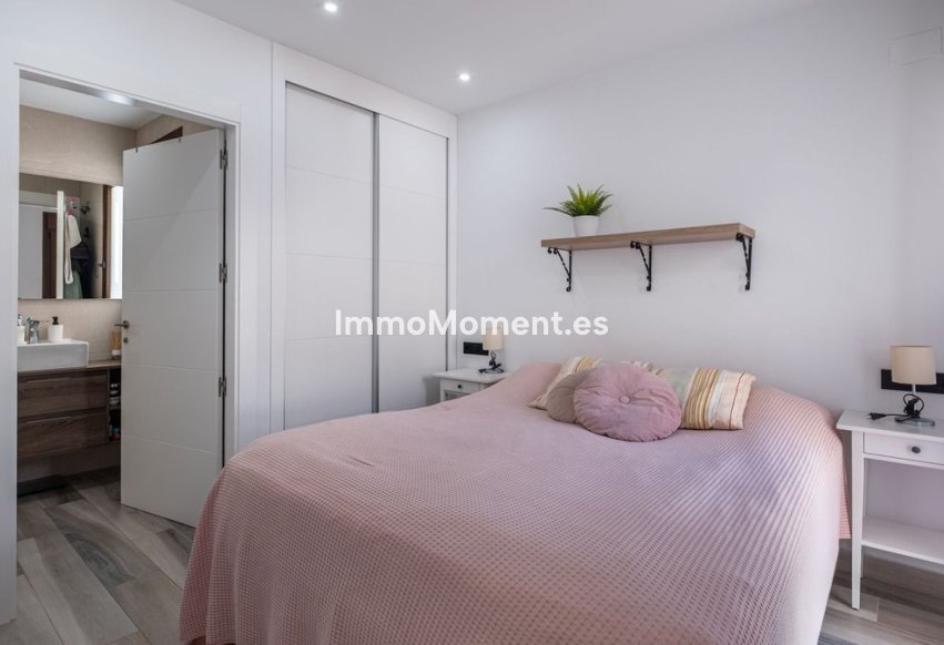 Reventa - Villa independiente - Orihuela - Los Balcones - Los Altos del Edén