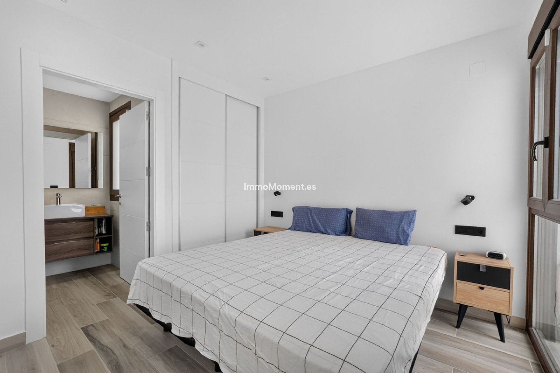 Reventa - Villa independiente - Orihuela - Los Balcones - Los Altos del Edén
