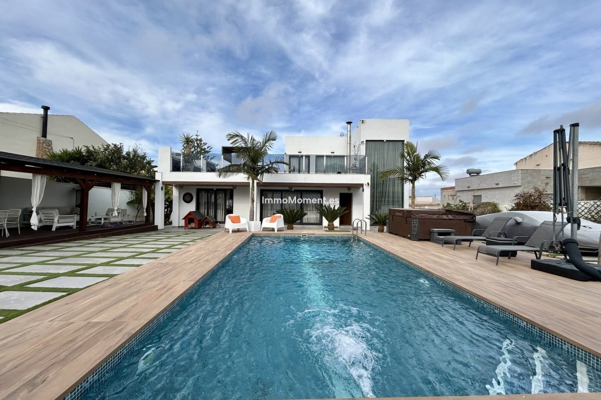Reventa - Villa independiente - Orihuela - Los Balcones