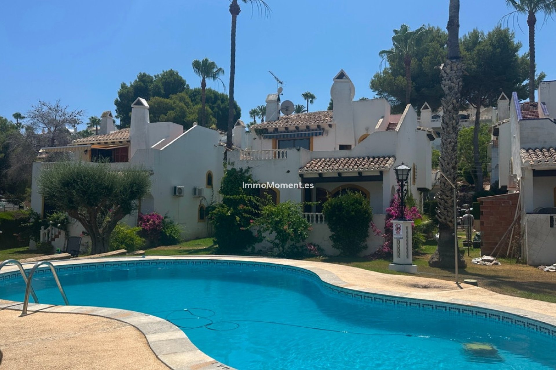 Reventa - Villa independiente - Orihuela - Los Dolses