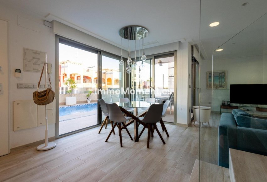 Reventa - Villa independiente - Orihuela - Orihuela Costa