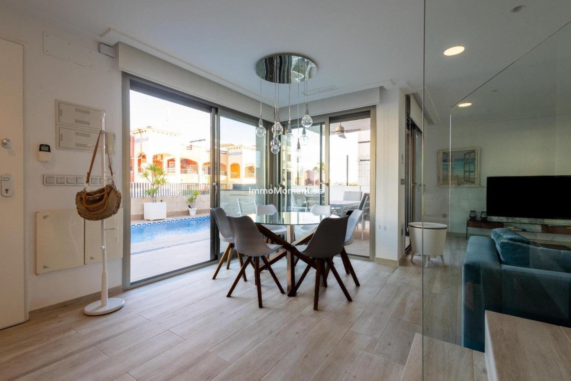 Reventa - Villa independiente - Orihuela - Orihuela Costa
