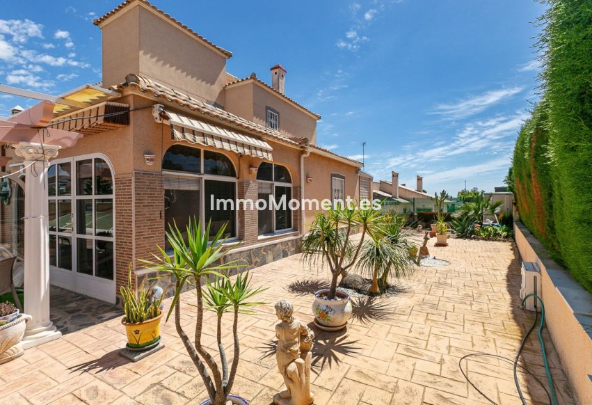 Reventa - Villa independiente - Orihuela - Orihuela Costa