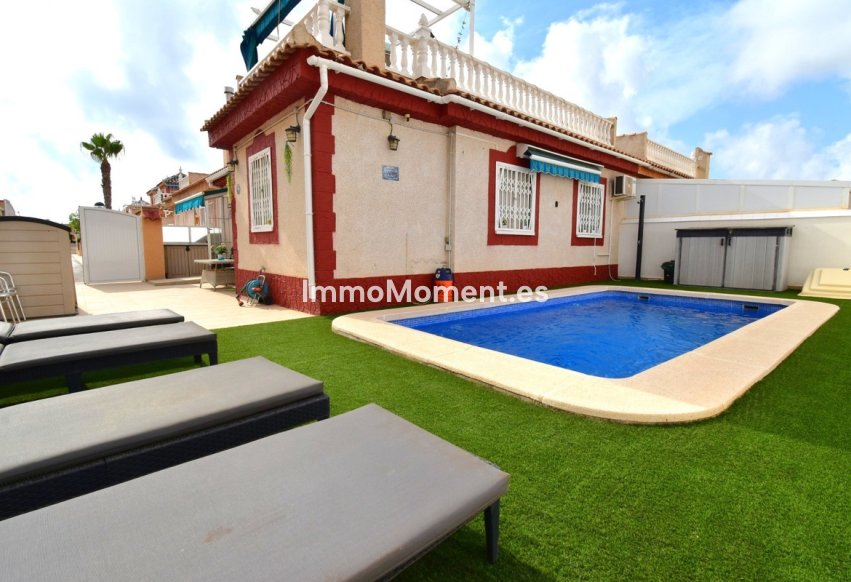 Reventa - Villa independiente - Orihuela - Playa Flamenca
