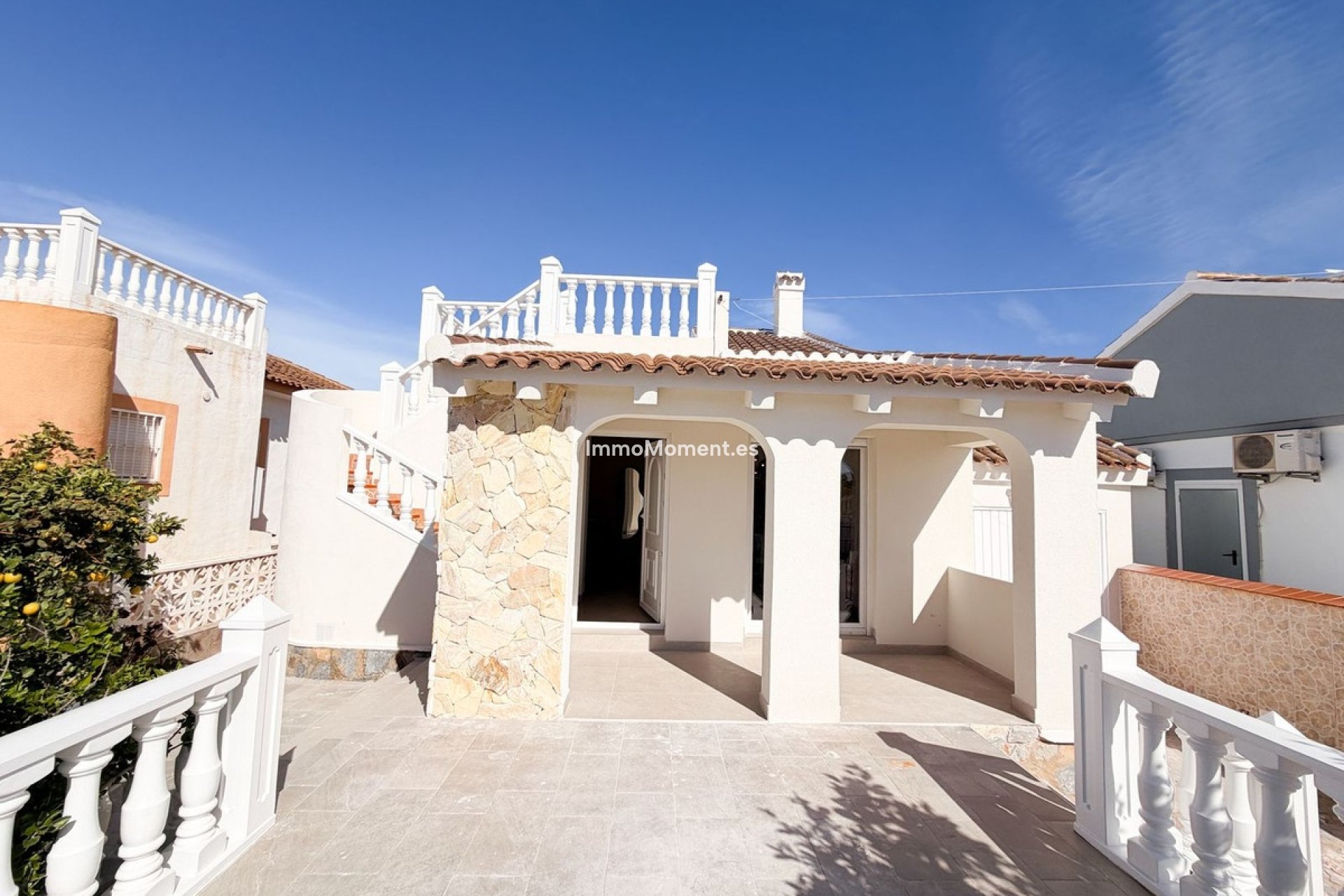 Reventa - Villa independiente - Orihuela - Playa Flamenca