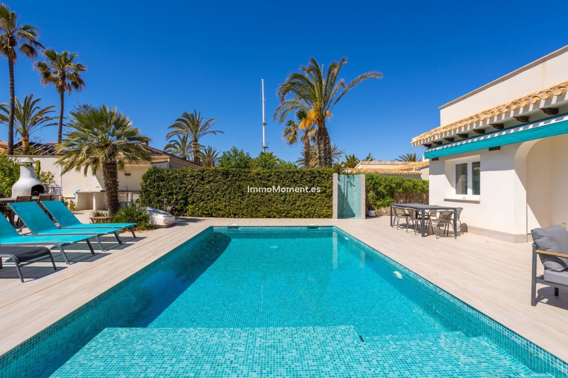 Reventa - Villa independiente - Orihuela - Playa Flamenca