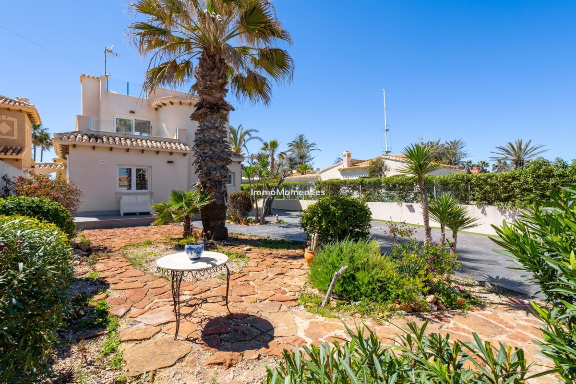 Reventa - Villa independiente - Orihuela - Playa Flamenca