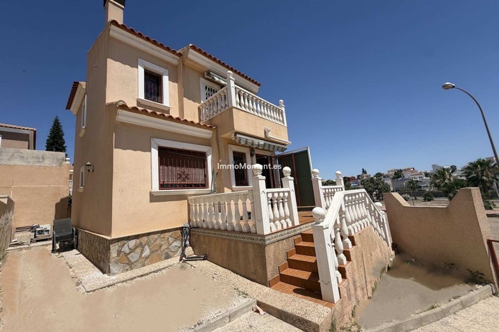 Reventa - Villa independiente - Orihuela - Villamartín
